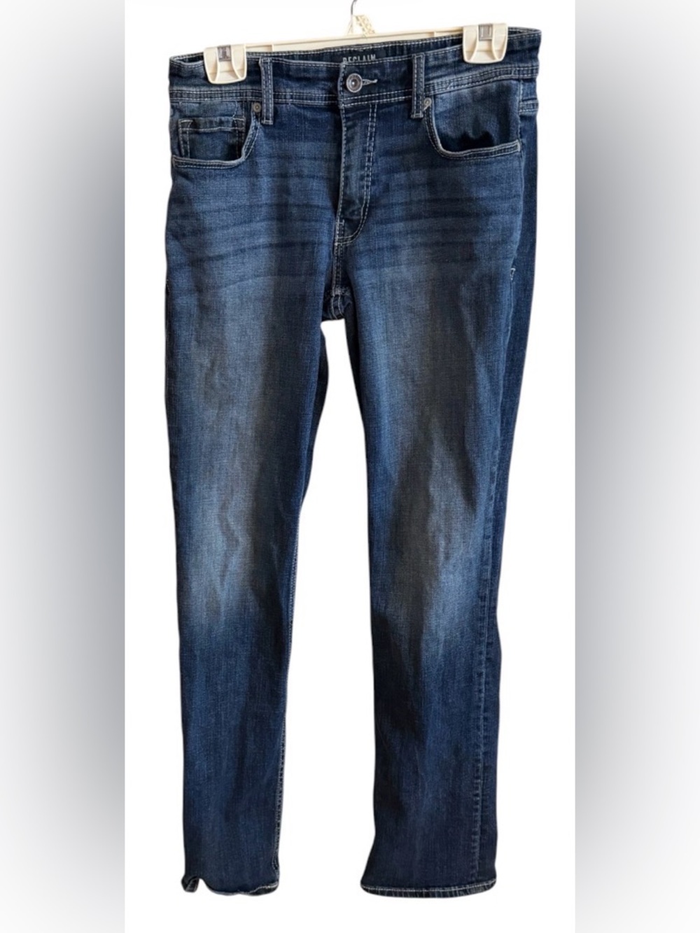 Reclaim women's relaxed fit  straight leg Classic Stretch Denim jeans.  Size 30L